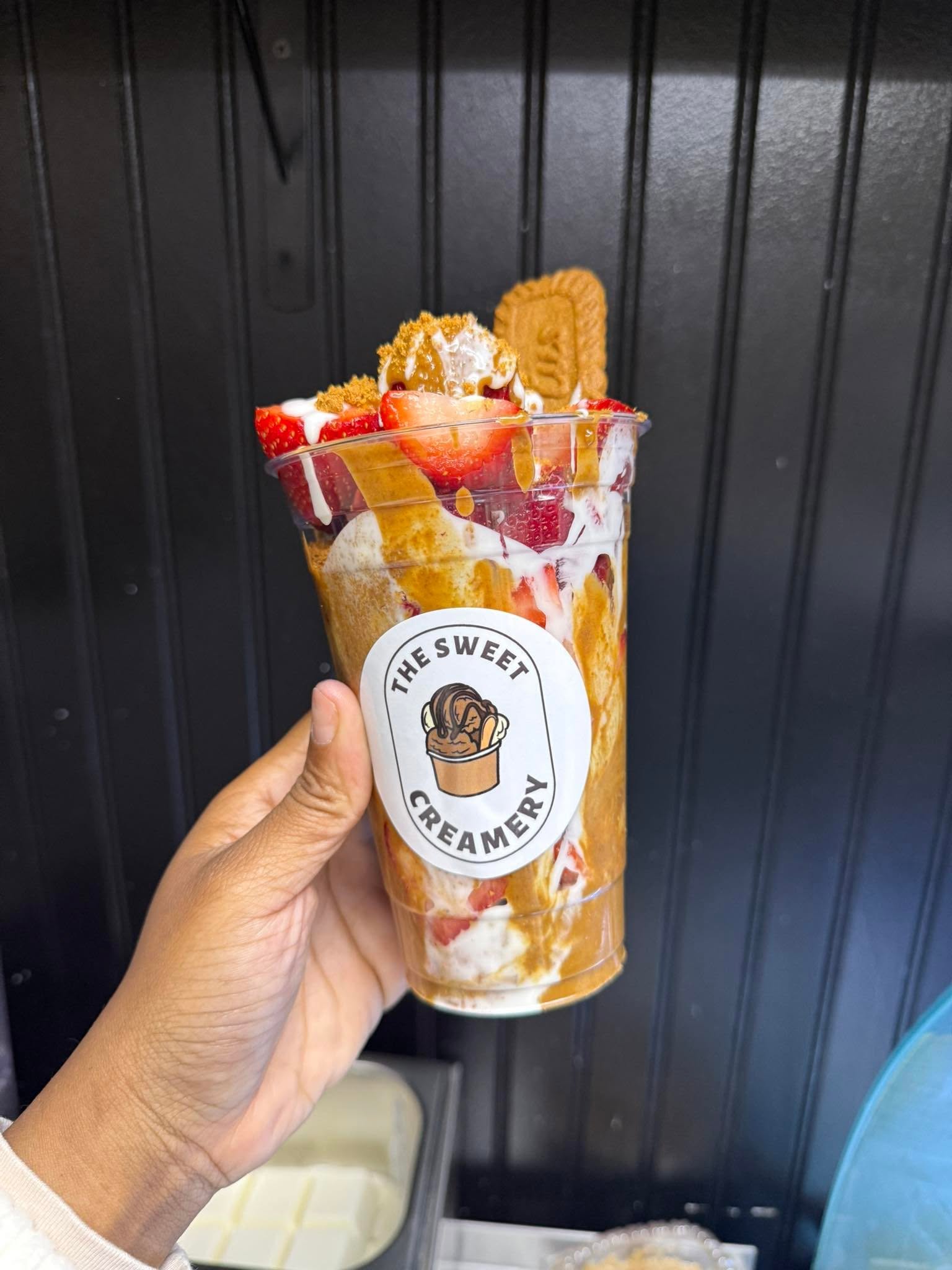 Biscoff strawberry sundae cup