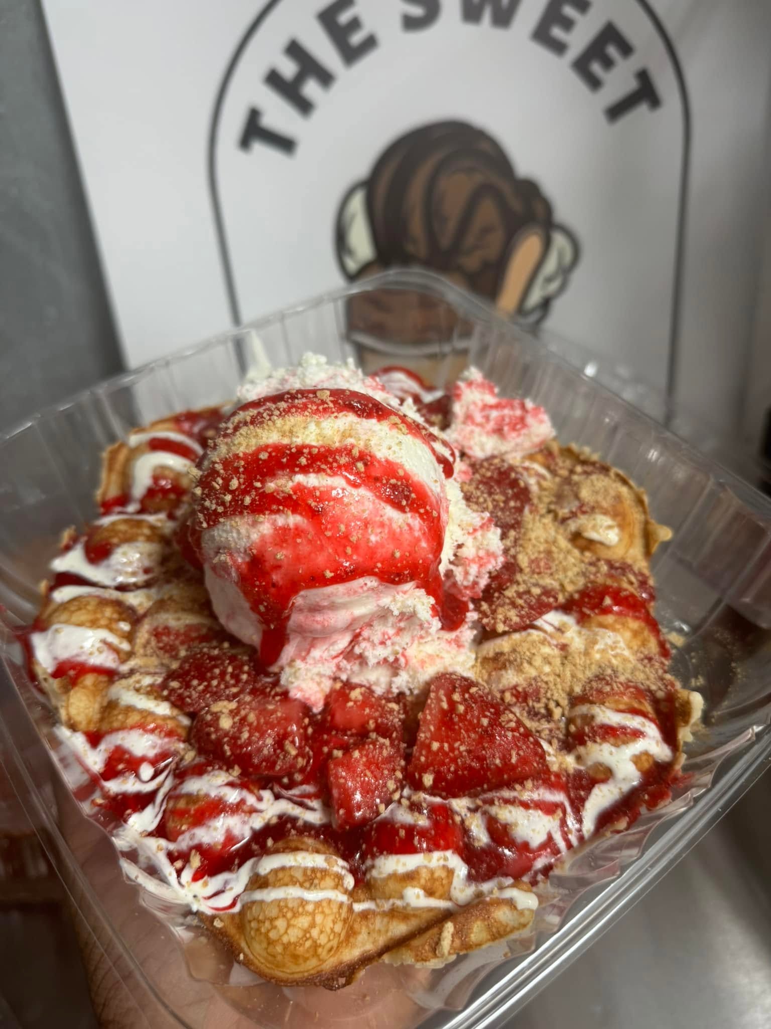 Strawberry shortcake bubble waffle with ice cream